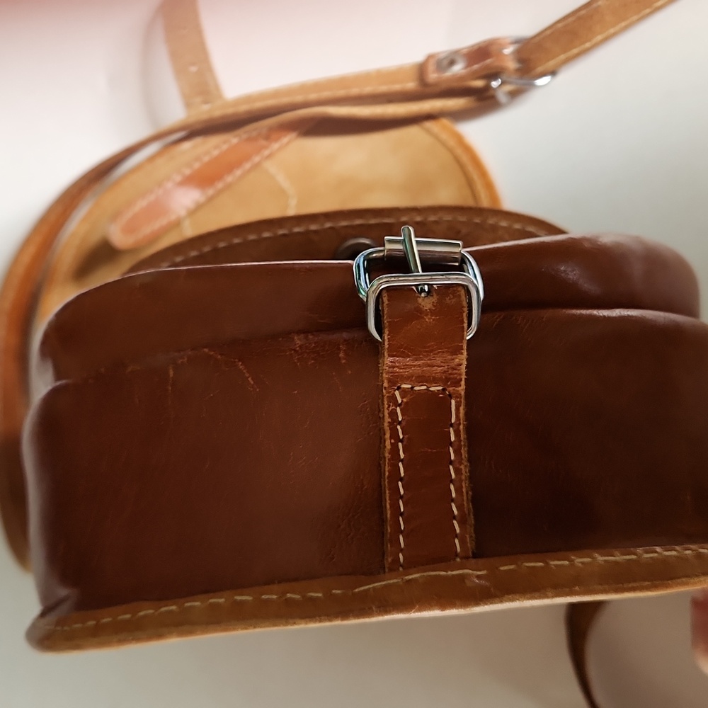 Genuine leather crossbody bag - Picture 13 of 14